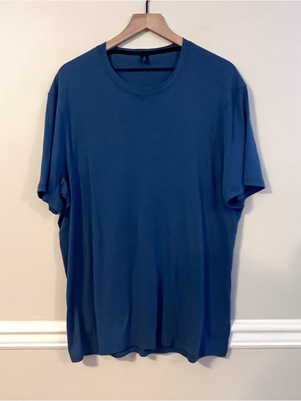Lululemon Athletica Men’s Short Sleeve Casual T-shirt Size XL Blue Teal Tee